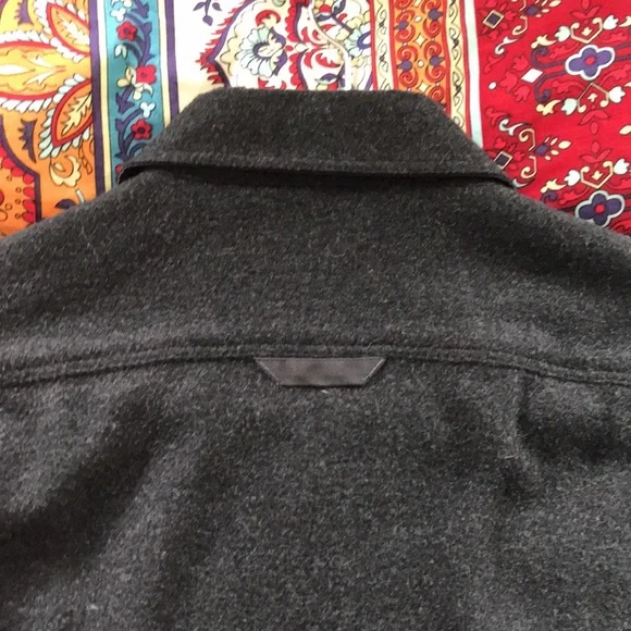 Fjallraven mens small Canada wool shirt jacket. Grey. - Picture 5 of 7